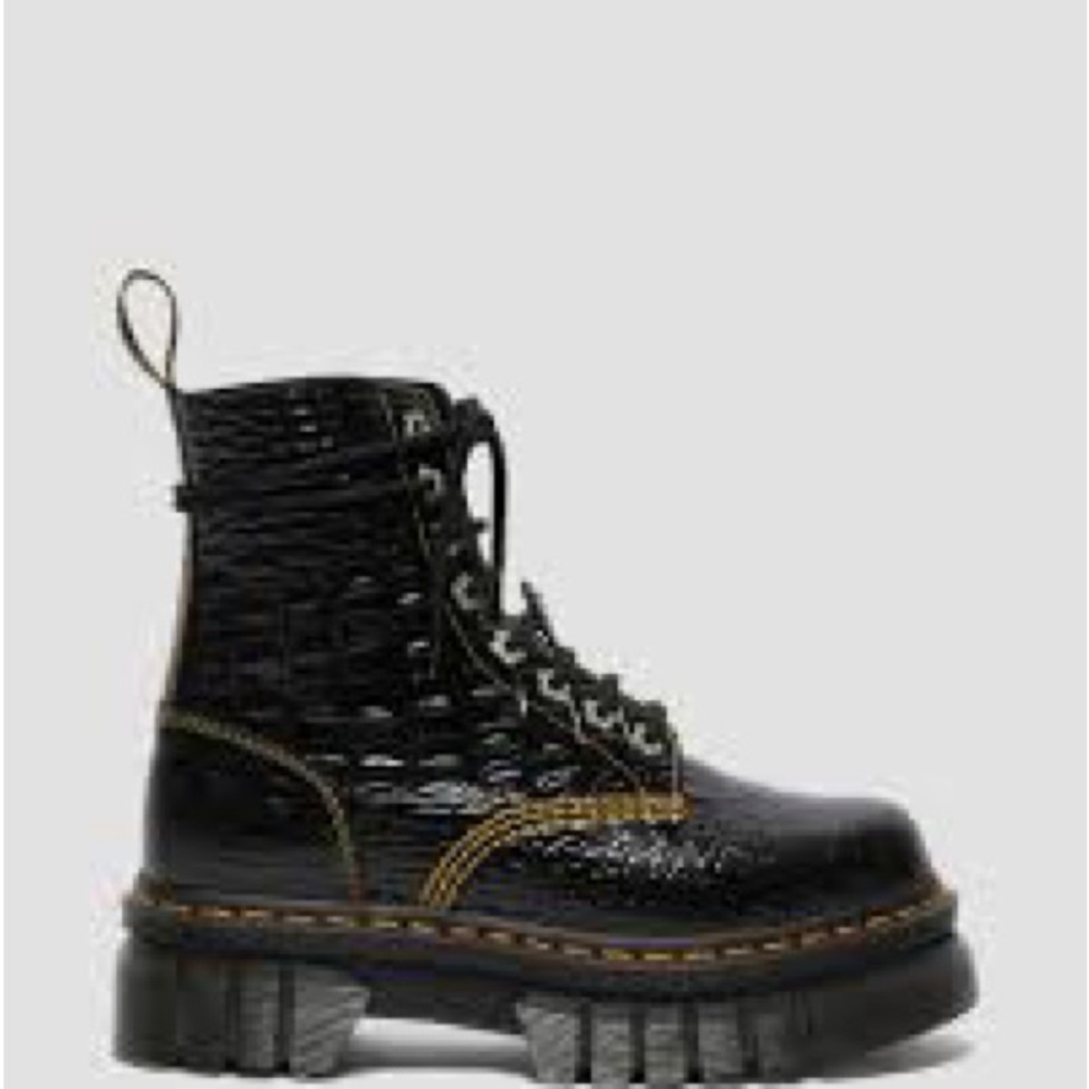 NWOT Dr Martens Audrick Heaven by Marc Jacobs Croc Boots, Size 7 - Picture 2 of 9